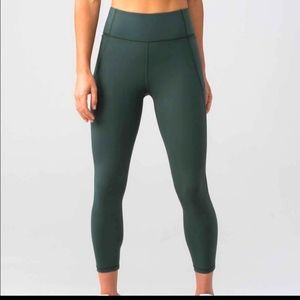 Lululemon 23" Final Lap Leggings